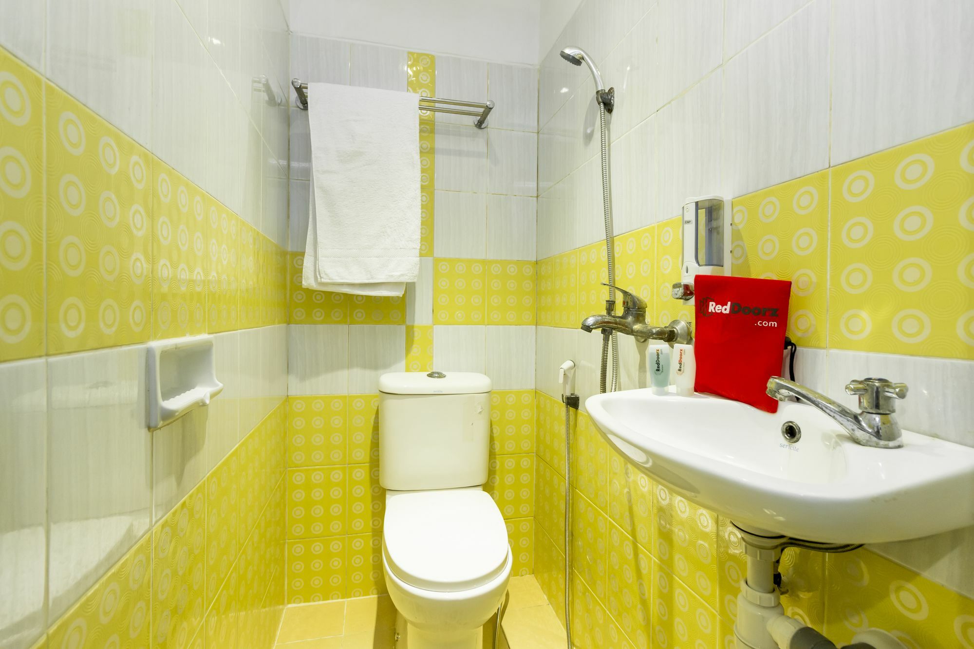 Reddoorz Near Gajah Mada Plaza 2 Hotel Jakarta Eksteriør billede