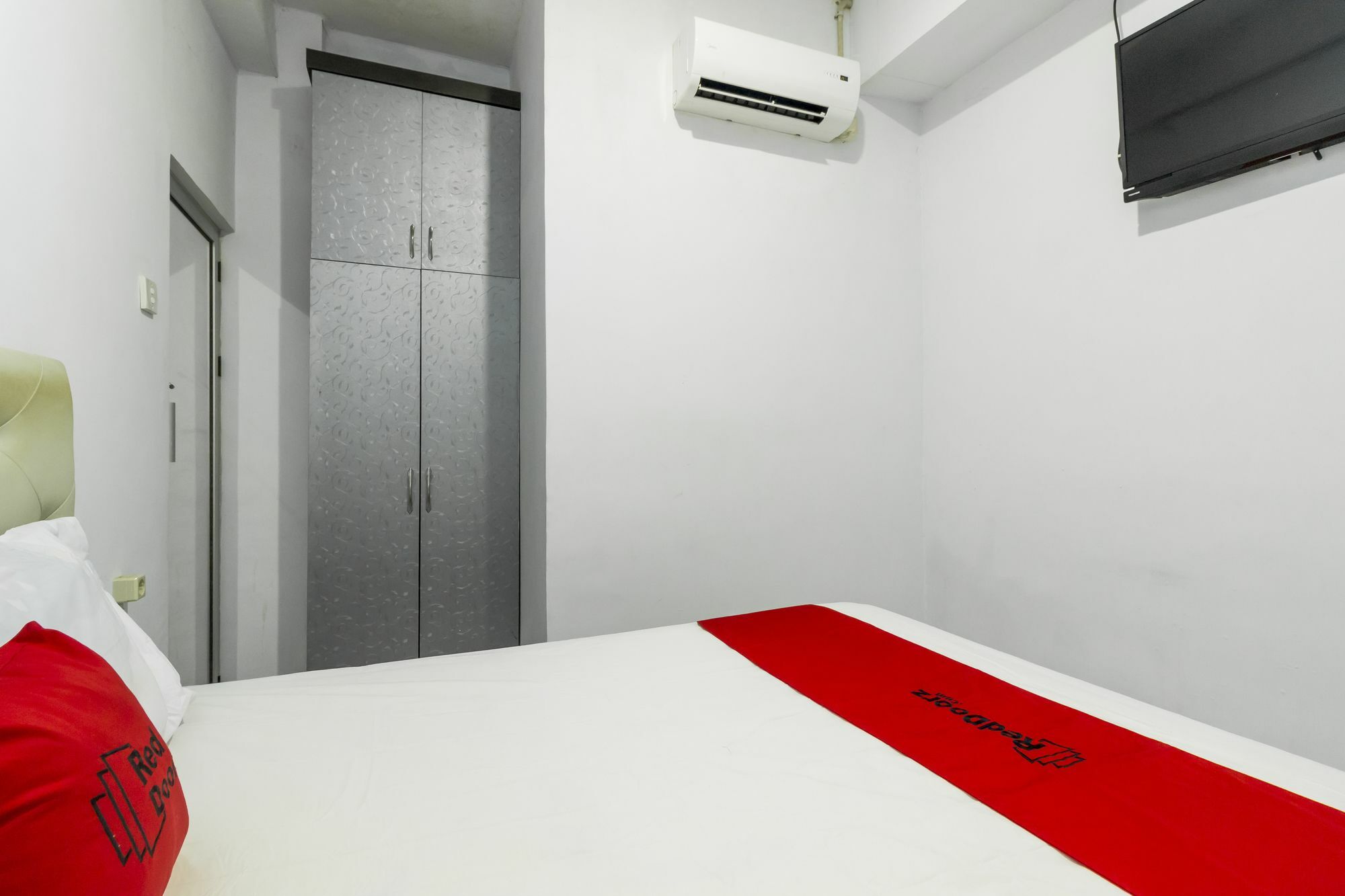 Reddoorz Near Gajah Mada Plaza 2 Hotel Jakarta Eksteriør billede